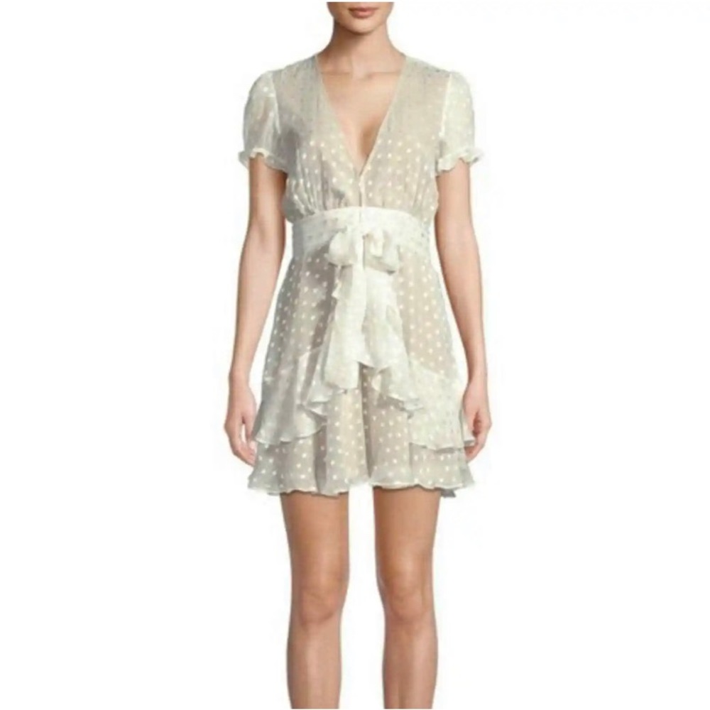 🍋 Small For Love & Lemons Firecracker
Mini Star Dress - Picture 7 of 13